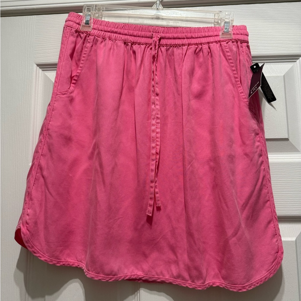 NWT Crown & Ivy Drawstring Skirt